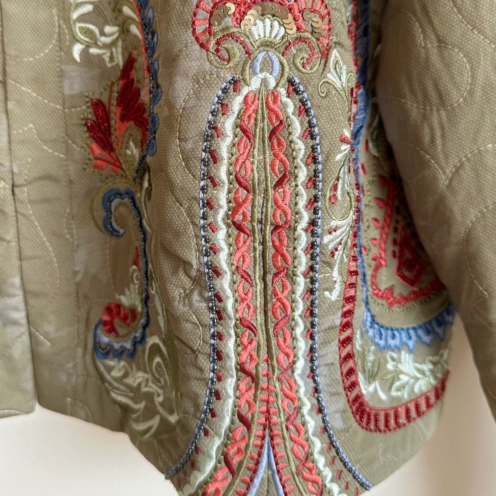 Soft Surroundings Olive Green Quilted Embroidered Cropped Jacket XL Beaded Boho - Picture 5 of 10